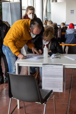 VACCINAZIONE PROFUGHI UCRAINA FERRARA