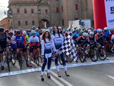 CICLISMO GRAN FONDO PO FERRARA