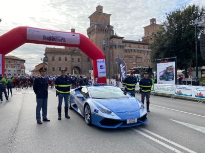 CICLISMO GRAN FONDO PO FERRARA