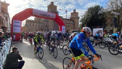 CICLISMO GRAN FONDO PO FERRARA