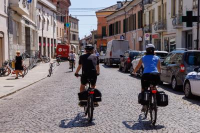 TURISMO TURISTI COMACCHIO