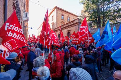 PRESIDIO SINDACATI PREFETTURA FERRARA