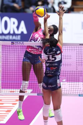 REALE MUTUA FENERA CHIERI - ALLIANZ VERO VOLLEY MILANO