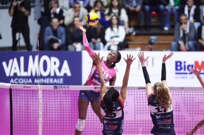 REALE MUTUA FENERA CHIERI - ALLIANZ VERO VOLLEY MILANO