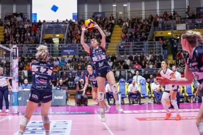 REALE MUTUA FENERA CHIERI - ALLIANZ VERO VOLLEY MILANO