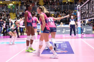 REALE MUTUA FENERA CHIERI - ALLIANZ VERO VOLLEY MILANO