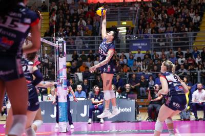 REALE MUTUA FENERA CHIERI - ALLIANZ VERO VOLLEY MILANO