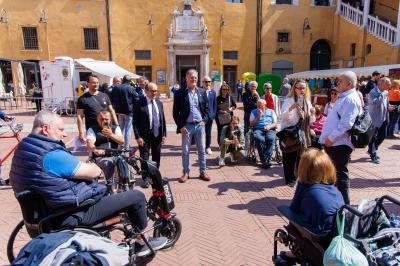 PASSEGGIATA DISABILITA' FERRARA