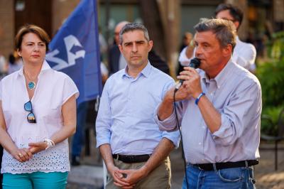 COMIZIO CARLO CALENDA AZIONE FERRARA