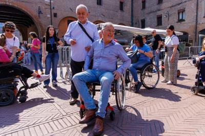 PASSEGGIATA DISABILITA' FERRARA