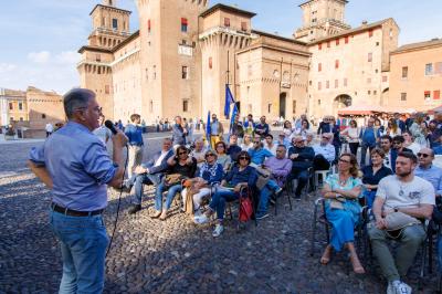 COMIZIO CARLO CALENDA AZIONE FERRARA