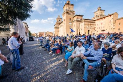 COMIZIO CARLO CALENDA AZIONE FERRARA