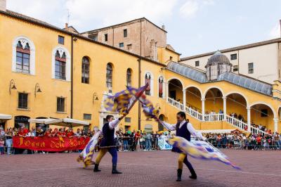 PALIO BANDIERE RAGAZZI FERRARA