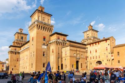 COMIZIO CARLO CALENDA AZIONE FERRARA