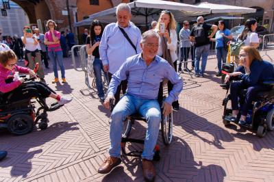 PASSEGGIATA DISABILITA' FERRARA