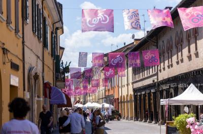 GIRO D'ITALIA A CENTO