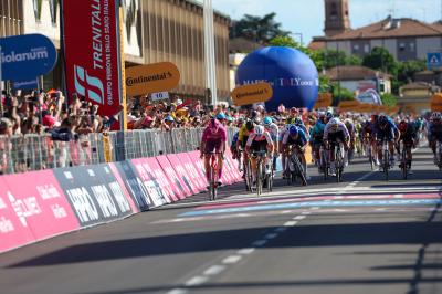 GIRO D'ITALIA A CENTO