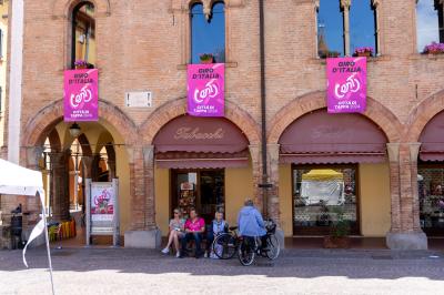 GIRO D'ITALIA A CENTO