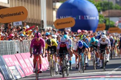 GIRO D'ITALIA A CENTO