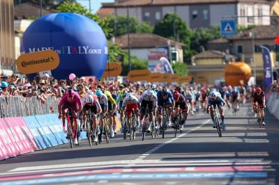 GIRO D'ITALIA A CENTO