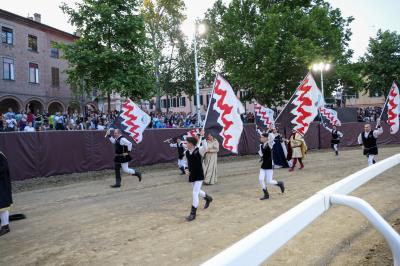 PALIO PIAZZA ARIOSTEA 2024 FERRARA