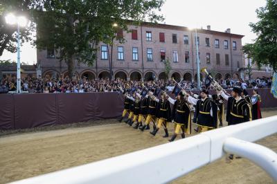 PALIO PIAZZA ARIOSTEA 2024 FERRARA