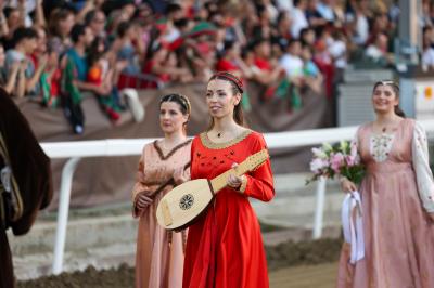 PALIO PIAZZA ARIOSTEA 2024 FERRARA