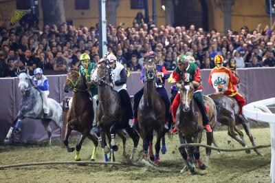 PALIO PIAZZA ARIOSTEA 2024 FERRARA