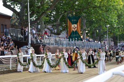 PALIO PIAZZA ARIOSTEA 2024 FERRARA