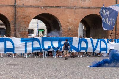 PROTESTA ULTRAS CONTRO TACOPINA FERRARA