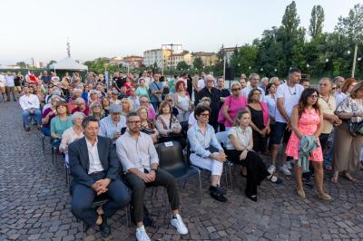 PRIMO CONSIGLIO COMUNALE FERRARA