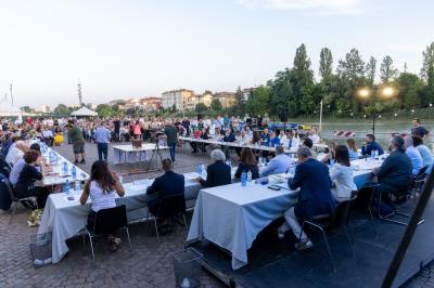 PRIMO CONSIGLIO COMUNALE FERRARA