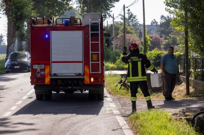 INCENDIO FABBRICA VETRORESINA MIGLIARINO