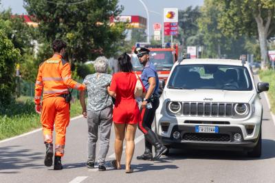 INCENDIO FABBRICA VETRORESINA MIGLIARINO