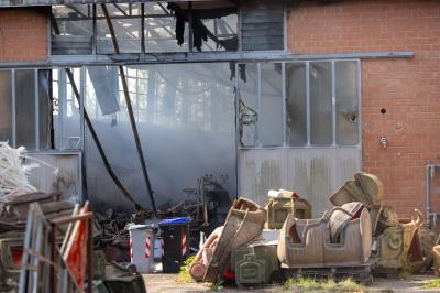 INCENDIO FABBRICA VETRORESINA MIGLIARINO