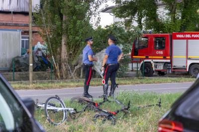 INCENDIO FABBRICA VETRORESINA MIGLIARINO