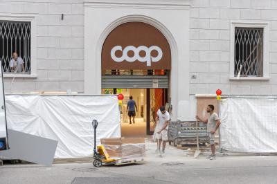 SUPERMERCATO COOP PALAZZO RAGUSEO FERRARA