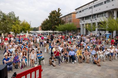 ELLY SCHLEIN FESTA UNITA' PONTELAGOSCURO