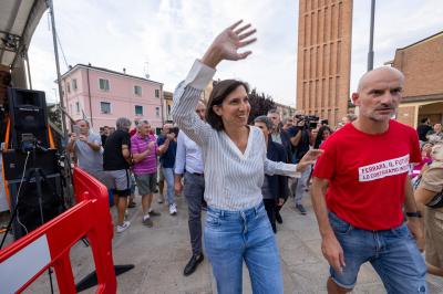 ELLY SCHLEIN FESTA UNITA' PONTELAGOSCURO