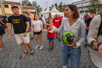 ELLY SCHLEIN FESTA UNITA' PONTELAGOSCURO