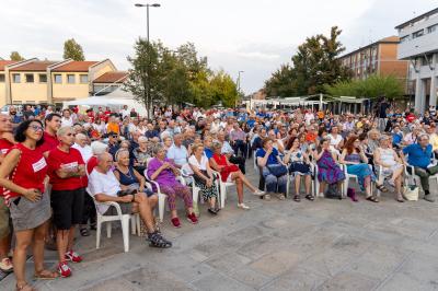 ELLY SCHLEIN FESTA UNITA' PONTELAGOSCURO