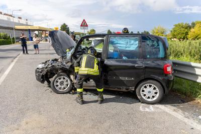 INCIDENTE AUTO VIA BOLOGNA UCCELLINO