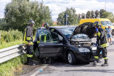 INCIDENTE AUTO VIA BOLOGNA UCCELLINO