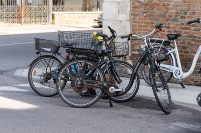 SCONTRO TRA BICI CORSO PORTA MARE