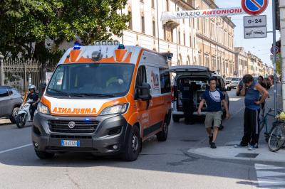 SCONTRO TRA BICI CORSO PORTA MARE