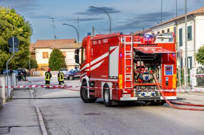 INCENDIO CAMPER COPPARO