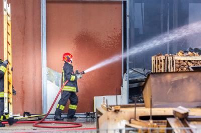 INCENDIO CAPANNONE SAN NICOLO'