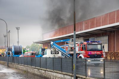 INCENDIO CAPANNONE SAN NICOLO'