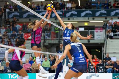 NUMIA VERO VOLLEY MILANO - SAVINO DEL BENE SCANDICCI