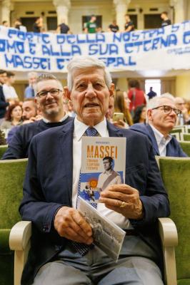 PRESENTAZIONE LIBRO OSCAR MASSEI